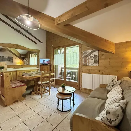 Mezzanine A Praz-sur-arly, Proche Pistes Et Lac, Parking, Balcon, 6 Pers. - Fr-1-603-105 Apartment